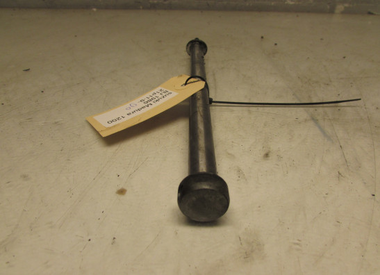 Hinterradachse Suzuki Madura 1200