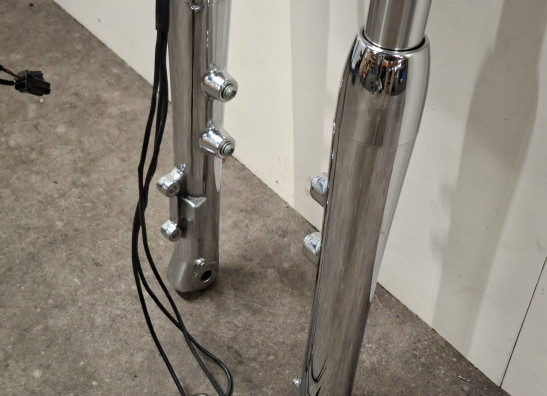 Voorpoten compleet Harley Davidson FXSTD Softail Deuce