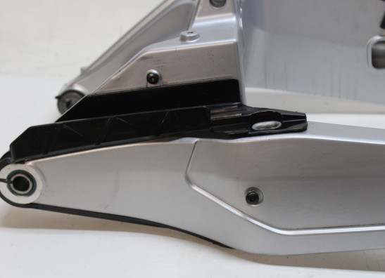 Achterbrug Aprilia RS 660