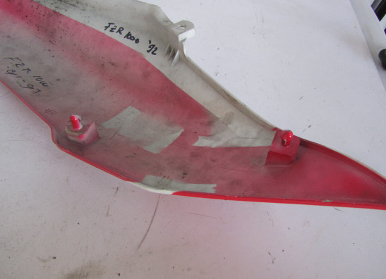 Linker achterkant Yamaha FZR 1000