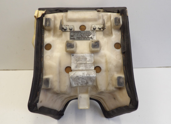 Zadel Kawasaki GPX 600