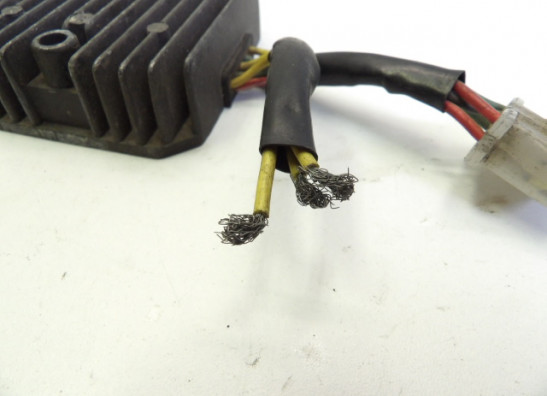 Spanningsregelaar Honda VF 700  750 S Sabre