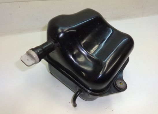 Oil reservoir Yamaha TDM