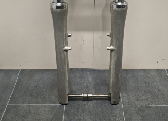 Voorpoten compleet Suzuki VS 1400 Intruder