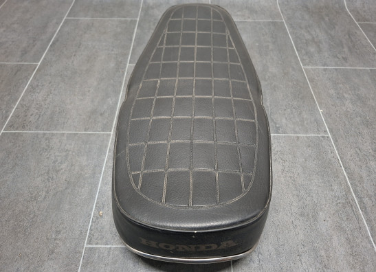 Zadel Honda CB 360