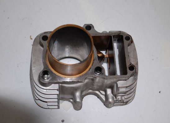 Cilinderblok Honda VT 700 750