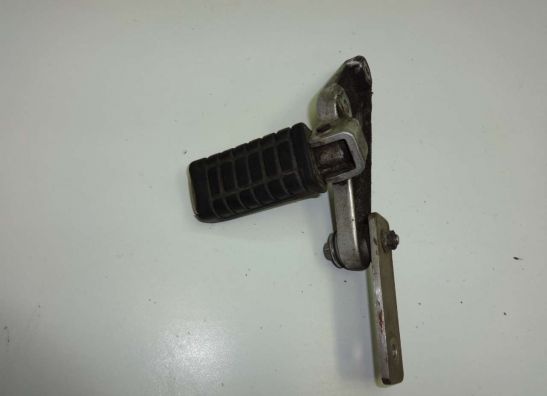 Duo voetsteun links Honda VF 700  750 C Magna