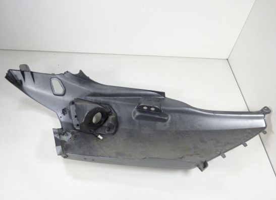 Cowl left rear Suzuki Burgman 650