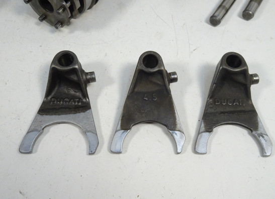 Gear box Ducati monster 600
