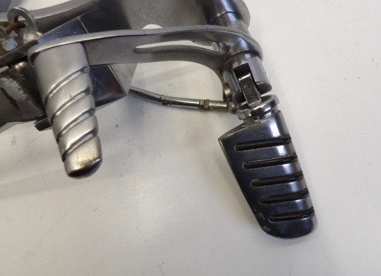 Main step holder Suzuki VS 700 Intruder