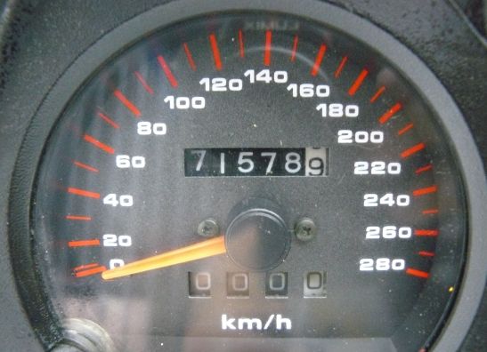 Teller Suzuki GSX F 1100