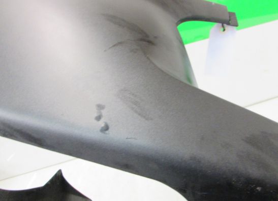 Cowl under Honda CBR Fireblade