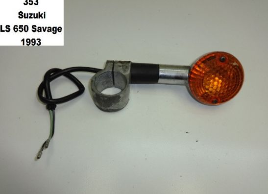 Knipperlicht rechts voor Suzuki LS 650