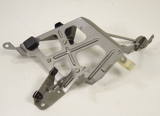 Stay upper cowl Ducati ST2