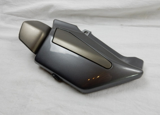 Linker zijkuip klein Moto Guzzi Breva 750