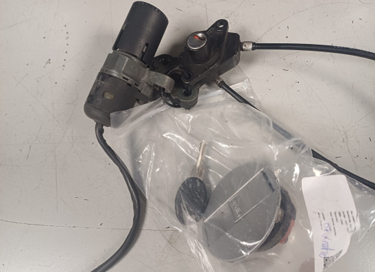 Schlosssatz Aprilia RSV 1000