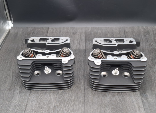 Cilinderkop Harley Davidson FLSTF Fat Boy