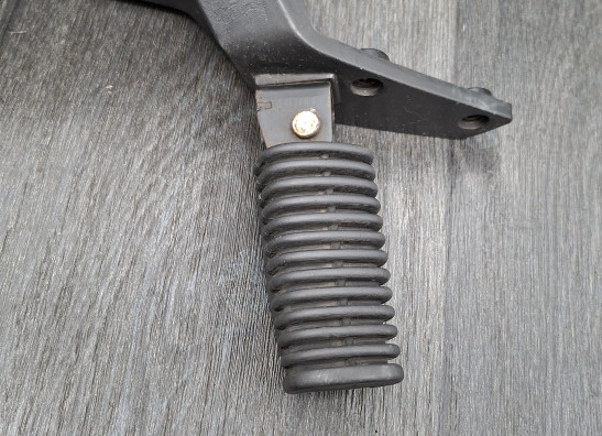 Fussrastetrager vorne links BMW K 1100 LT