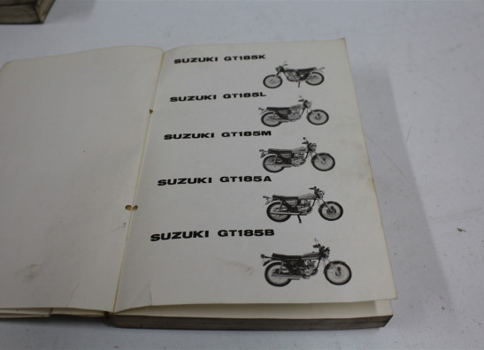 Parts book Suzuki GT 250