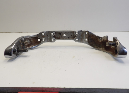 Fussrastentrager Suzuki VS 1400 Intruder