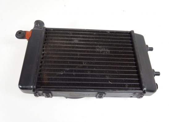 Radiateur Aprilia Falco