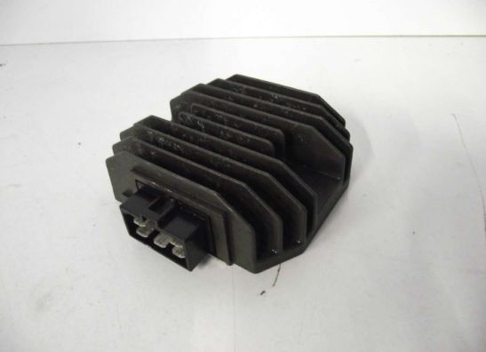 Regulator rectifier  Yamaha FAZER 600