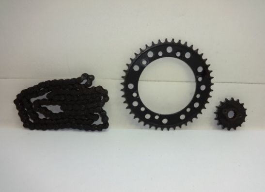 Ketting en tandwielset Honda NT 650 GT Hawk