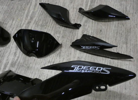 Complete kuipset Triumph Speed Triple S