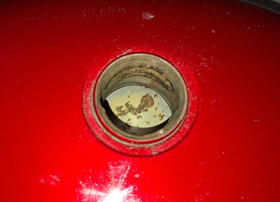 Benzintank Suzuki VS 800 Intruder