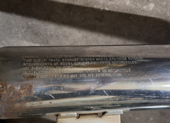 Uitlaat Suzuki VS 700 Intruder
