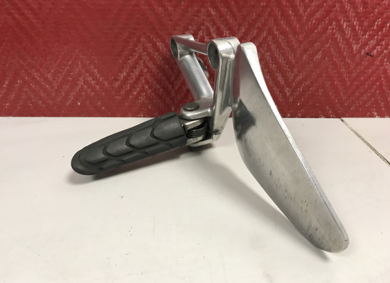 Main step holder left Honda CBR 1100 XX