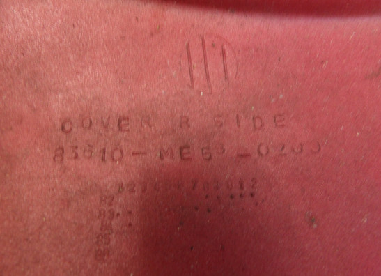 Cowl right small Honda CBX 650 E