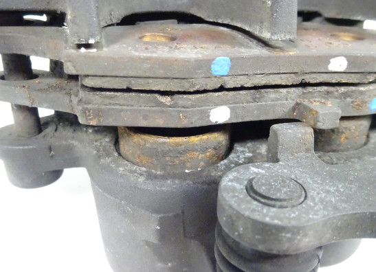 Remklauw links voor Kawasaki ER 6