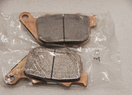 Remblokken achter Harley Davidson Sportster