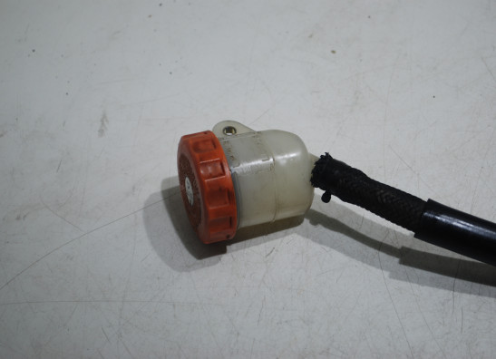 Rempomp achter Honda CBR 1000 F