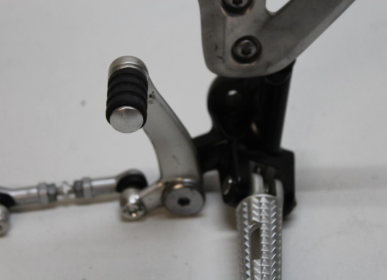 Fussrastetrager vorne links Triumph Bonneville T 120