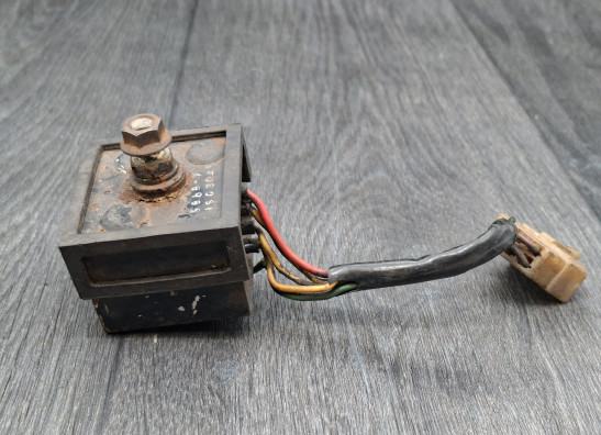 Spanningsregelaar Honda CB 750 F