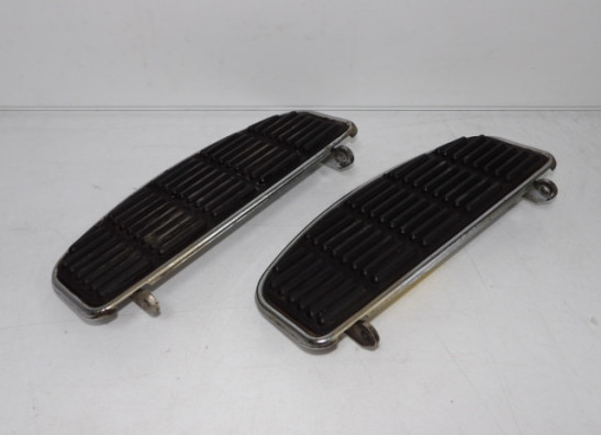 Footrest right Moto Guzzi California 3