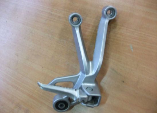 Pillion step right Suzuki GSX R 1000