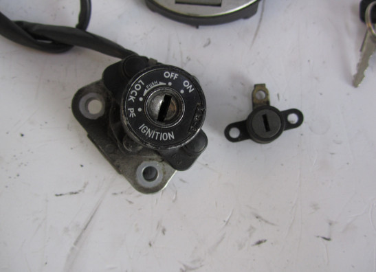 Slotenset Yamaha XJ 900 S Diversion