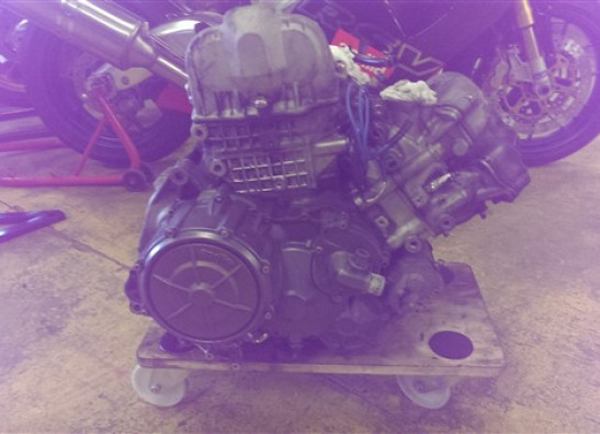 Motorblok Aprilia Tuono 1000