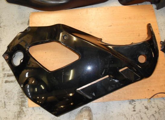 Rechter zijkuip Suzuki GSX F 750