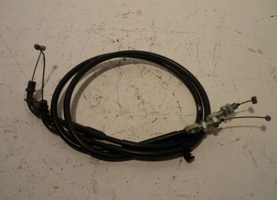 Throttle cable Suzuki GSX R 600