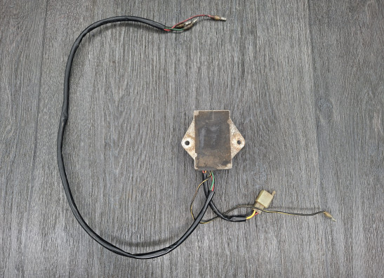 Spanningsregelaar Kawasaki KZ 1000 ST