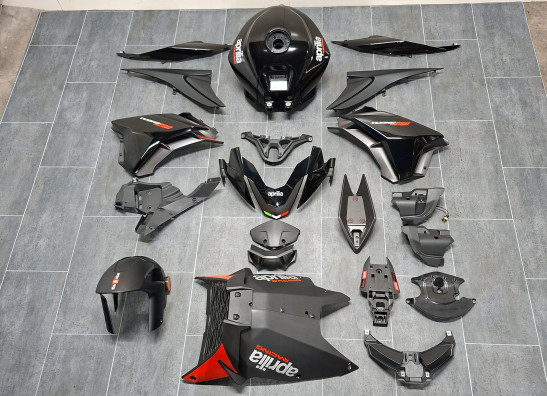 Complete kuipset Aprilia Tuono 660