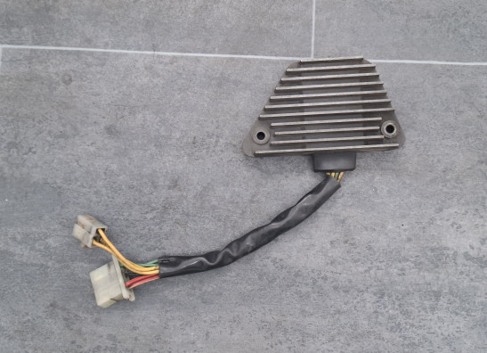 Regler Gleichrichter Honda VT 700 750