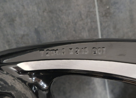 Felge vorne Victory Cross Roads 8-ball