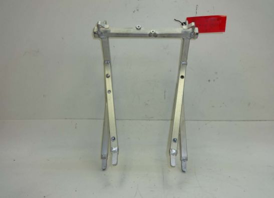 Achtersubframe Suzuki GSX R 600