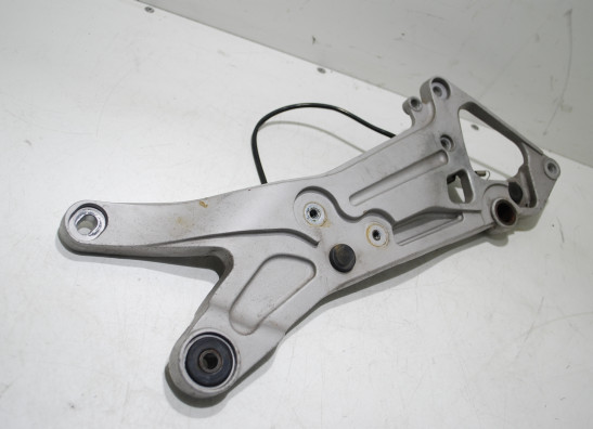 Main step holder right Yamaha GTS 1000