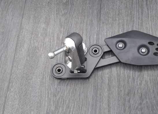 Schetsplaat links Yamaha Tracer 7